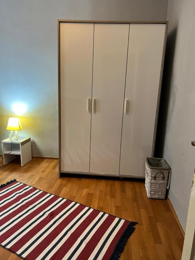 A Cozy Room Istanbul Exterior photo
